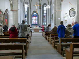 Bonifatiusandacht mit Weihbischof Prof. Dr. Karlheinz Diez in St. Crescentius (Foto: Karl-Franz Thiede)